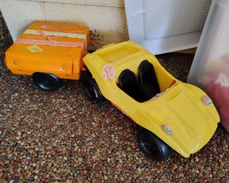 1973 Baribe goin' camping: VTG Barbie buggy and pull behind camper