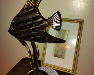 metal fish, picture, shell décor