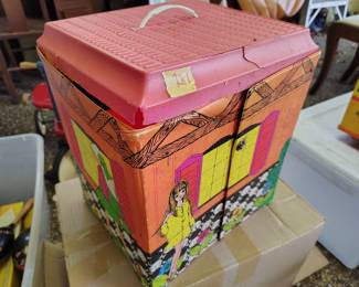 VTG Mattel Barbie doll playset