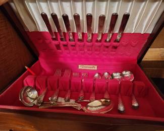 VTg silverplated silverware