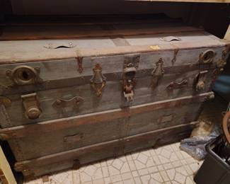 vintage trunk