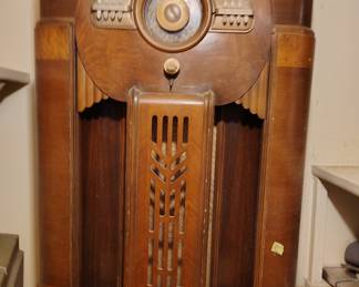 vintage Zenith Aztek floor console radio