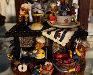 Bear Decor