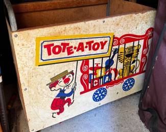 Vintage Tote A Toy Toy Box