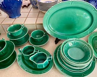 1930’s Petalware dishes, great condition 