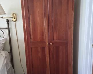 Armoire
