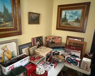Lots of brand new/vintage items