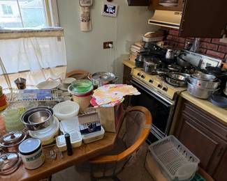 packed kitchen