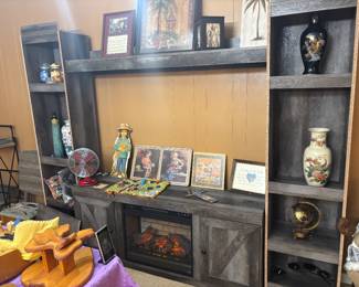 Entertainment center w fireplace 