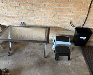  Smalll table and step stools 