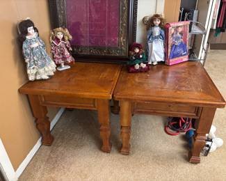 End tables and porcelain dolls 