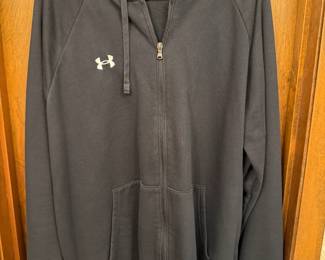 Under Armour, XL