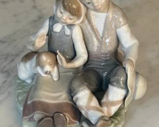 Lladro, " Friendship" figurine