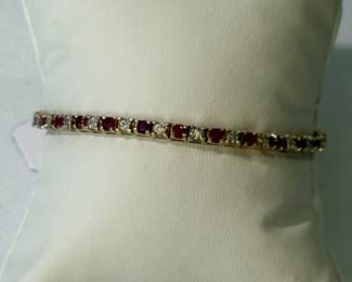 14k diamond tennis bracelet