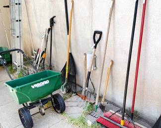 Yard tools
