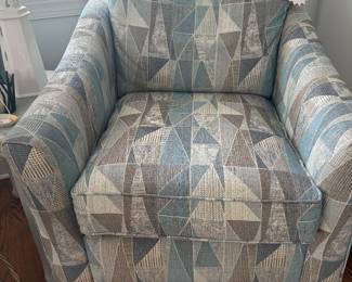 Side chair