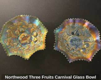 Northwood Three Fruits Carnival Glass Bowl