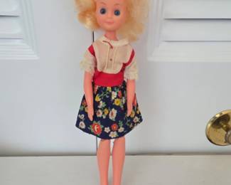 Vintage s Fashion Doll Likely a Sindy Clone or Similar