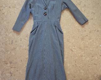 Vintage s Houndstooth Day Dress with Novelty Buttons