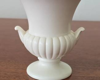 Wedgwood Barlaston Medici Moonstone Urn Vase