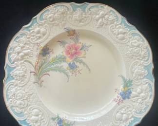 Royal Ducal Florentine Pattern Dinner Plate