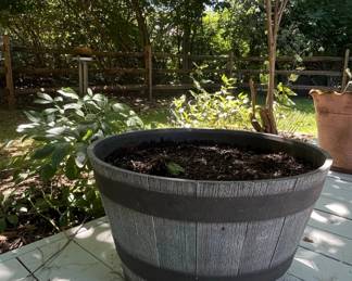 FauxBarrel Plastic Planter