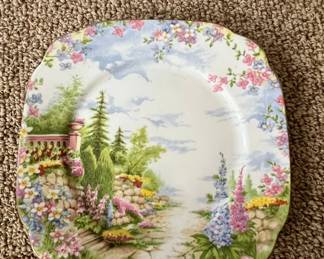 Royal Albert Kentish Rockery Square Handled Cake Plate