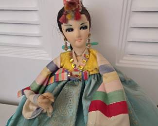 Vintage Hyang Mi Co. Korean Hanbok Doll second image