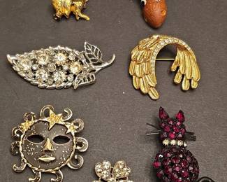 Assorted Vintage Costume Jewelry Brooch Collection