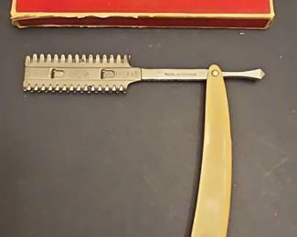 Durham Duplex No. Open Comb Straight Razor with Box