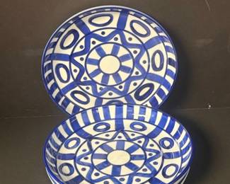 Japanese Imari Style Lidded Bowl third image