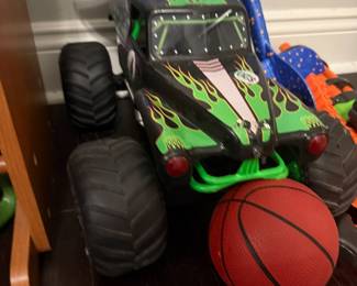 DENHAM SPRINGS Blue Moon Estate Sale w/ Contemporary Furniture, Tools & Generator