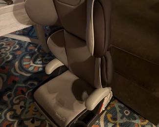 DENHAM SPRINGS Blue Moon Estate Sale w/ Contemporary Furniture, Tools & Generator