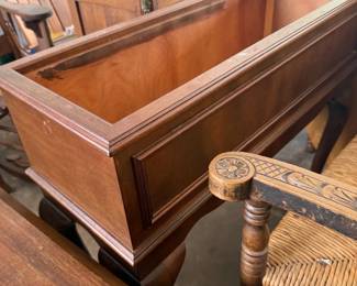 Wood Planter Stand
