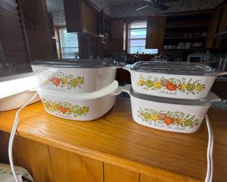 Corning Ware Casseroles