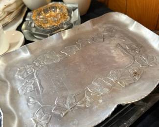Aluminum Ivy Tray