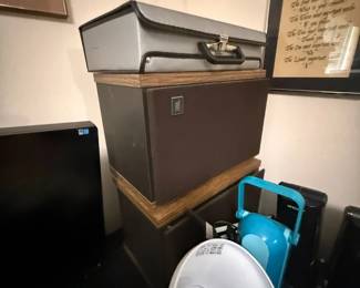 JBL Speaker And Case