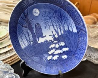 1974 Christmas Plate