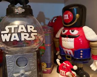 MMs Star Wars Dispenser