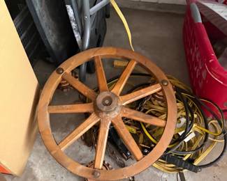 Wagon Wheel Light