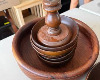 Wooden Nesting Bowls