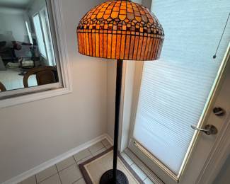 Vintage Tiffany style floor lamp