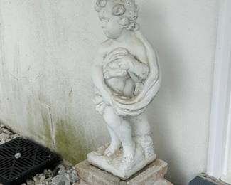 Pair garden statues