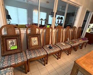 Dining table and 8 chairs