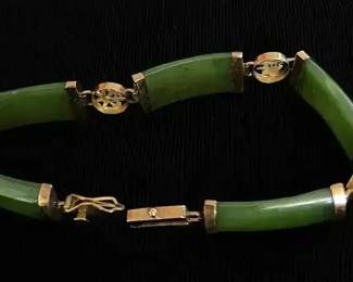 BBS513 - Vintage Green Jade Bar Bracelet