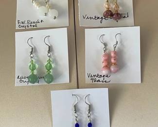 BBS066 - Myrna Lee Chang Assorted Vintage Earrings
