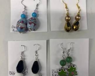 BBS116 - Myrna Lee Chang Lucky Neko & Other Assorted Vintage Earrings
