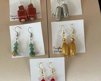 BBS073 - Myrna Lee Chang Assorted Vintage Earrings