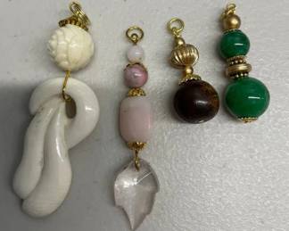 BBS125 - Myrna Lee Chang Assorted Pendants