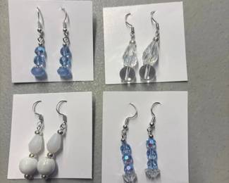 BBS199 - Myrna Lee Chang Lucky Neko & Other Assorted Vintage Earrings in